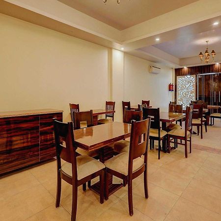 Townhouse Golden King Hotel Új-Delhi Kültér fotó
