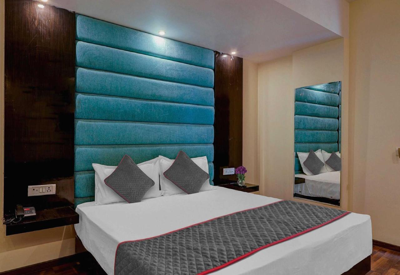 Townhouse Golden King Hotel Új-Delhi Kültér fotó