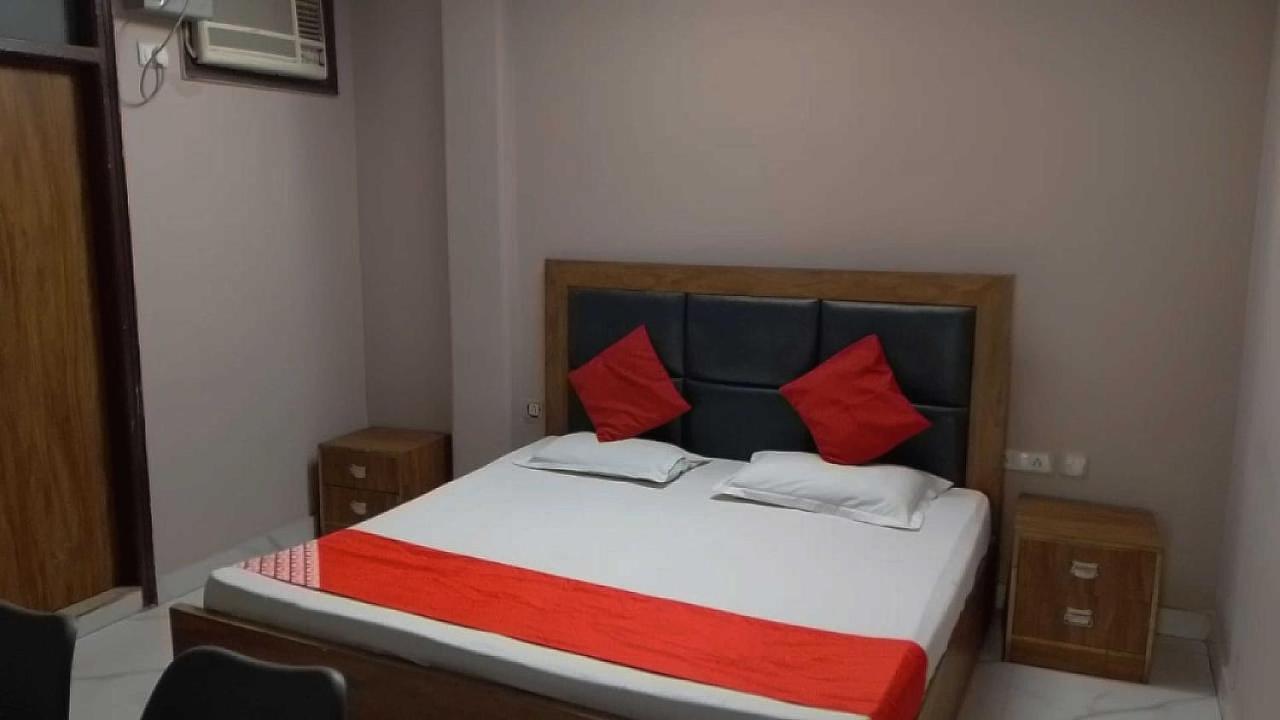 Townhouse Golden King Hotel Új-Delhi Kültér fotó