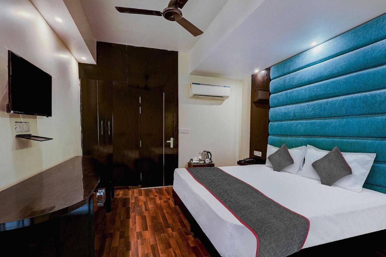 Townhouse Golden King Hotel Új-Delhi Kültér fotó