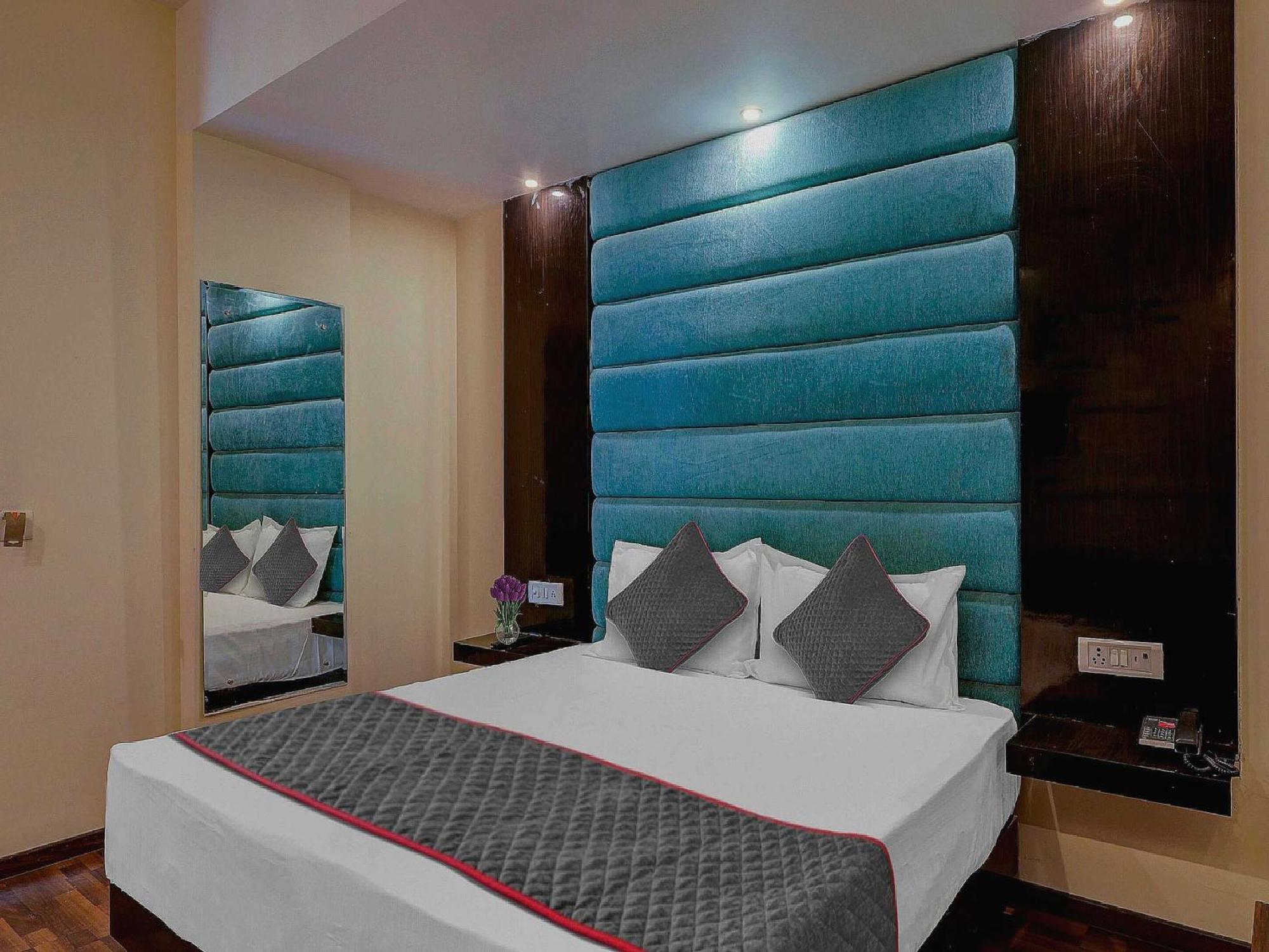 Townhouse Golden King Hotel Új-Delhi Kültér fotó