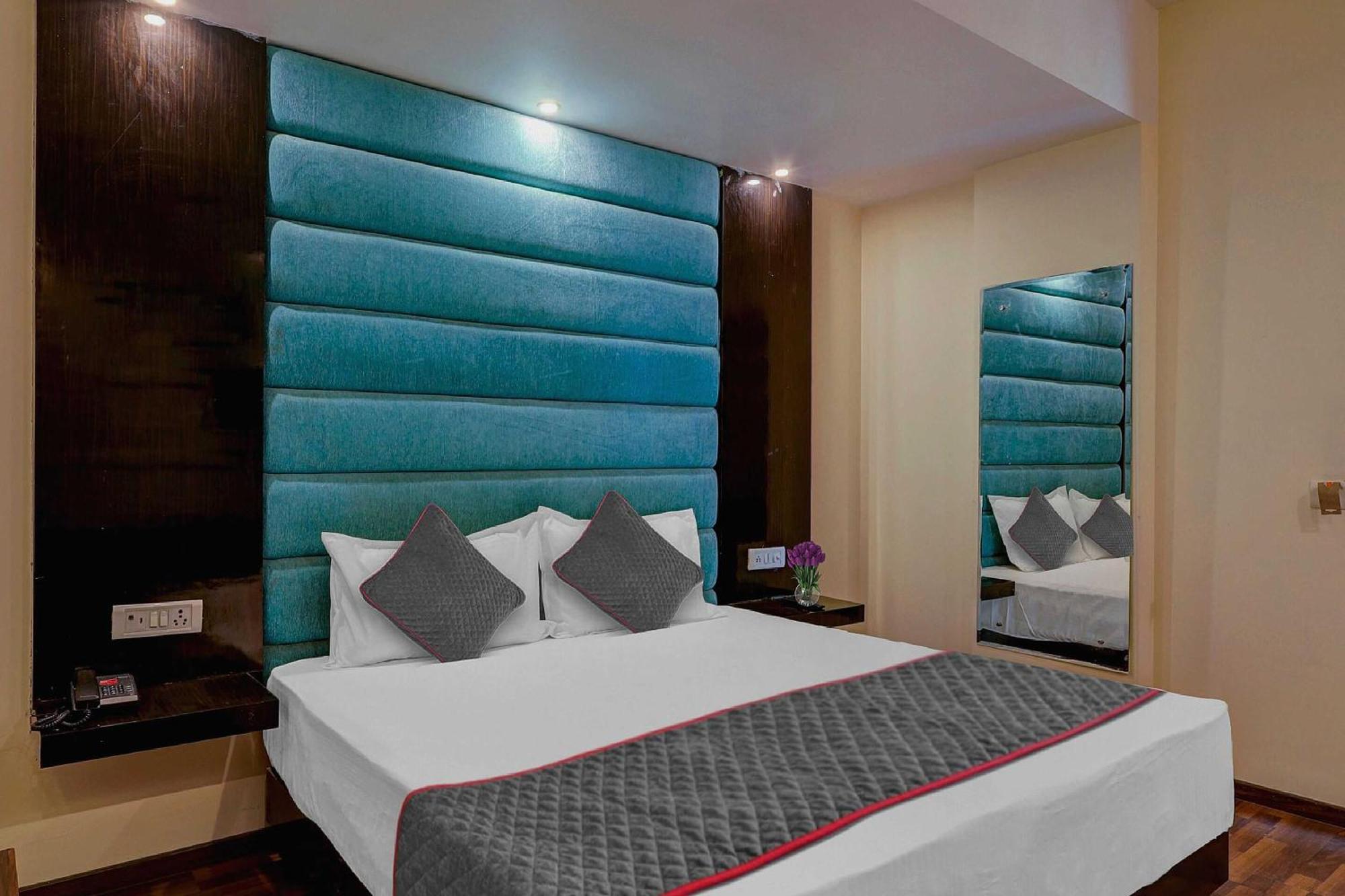 Townhouse Golden King Hotel Új-Delhi Kültér fotó